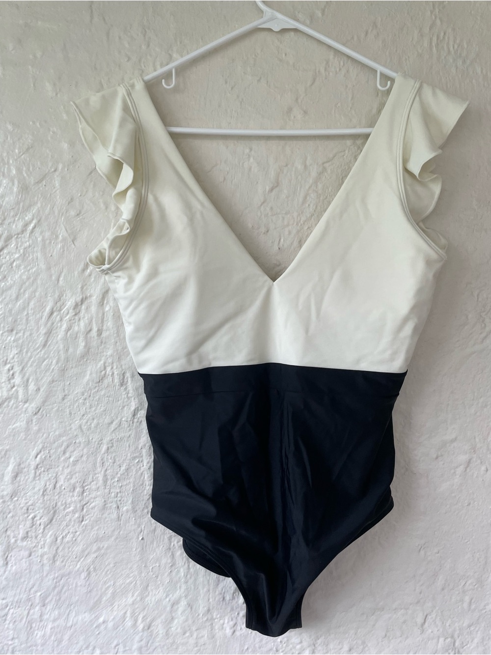 Summersalt Women's The Ruffle Backflip Black / White One Piece  Swimsuit; 10